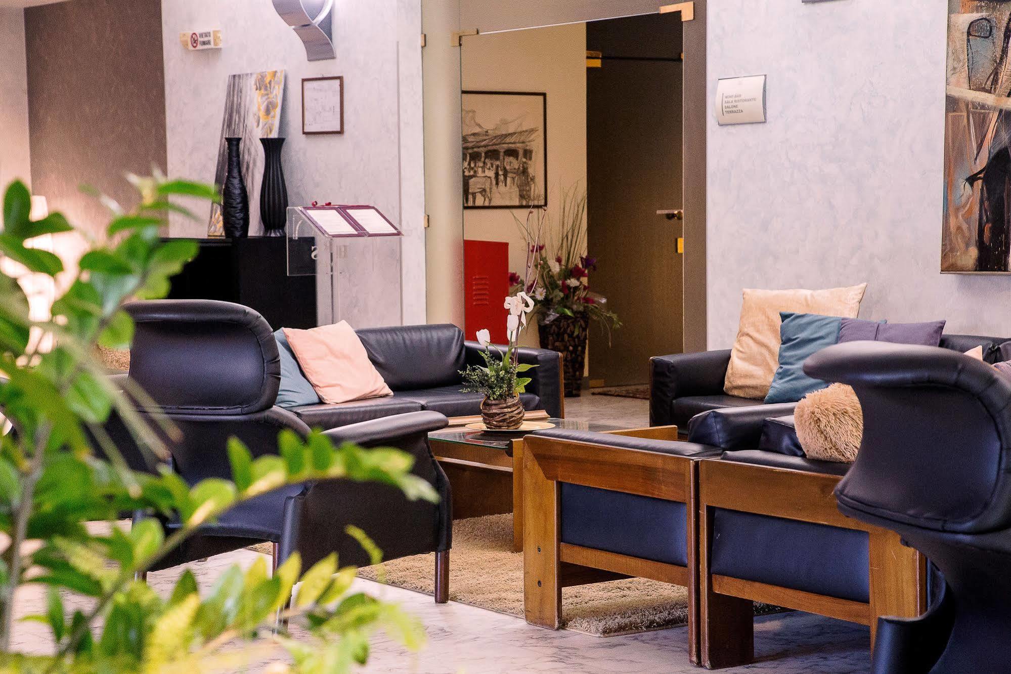 Hotel Salera Άστι Εξωτερικό φωτογραφία