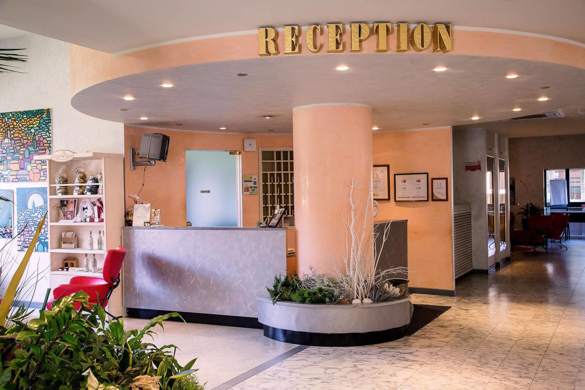 Hotel Salera Άστι Εξωτερικό φωτογραφία