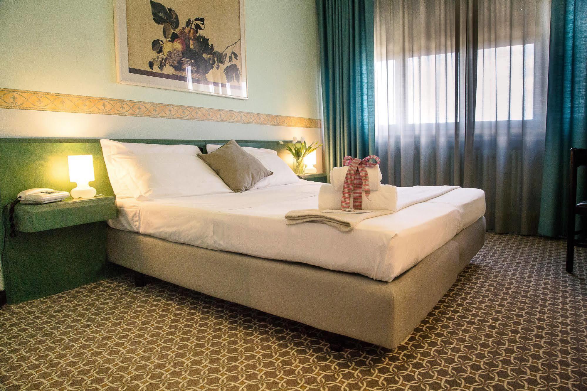 Hotel Salera Άστι Εξωτερικό φωτογραφία